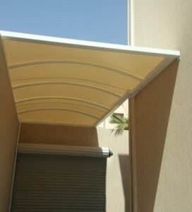 مظلات فوق الابواب