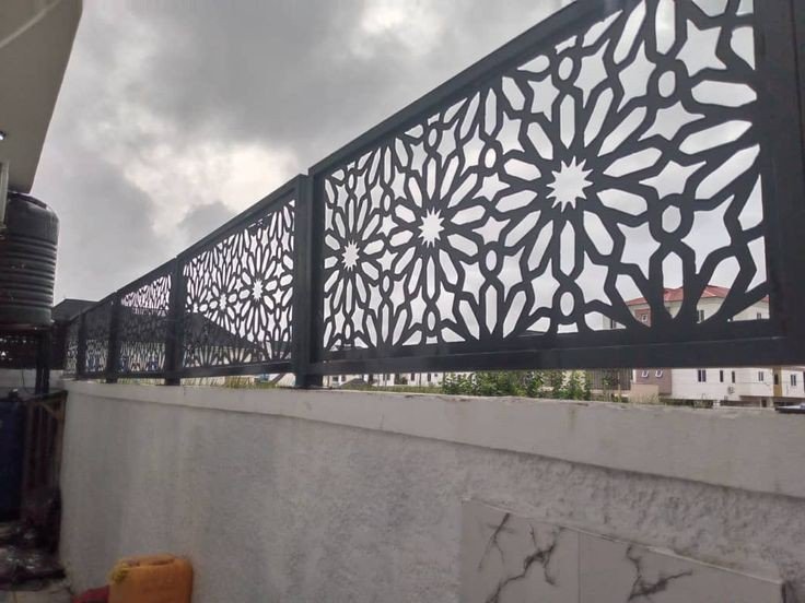 سواتر حديد ليزر