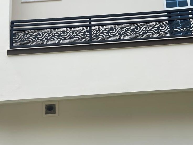 سواتر شرائح ليزر