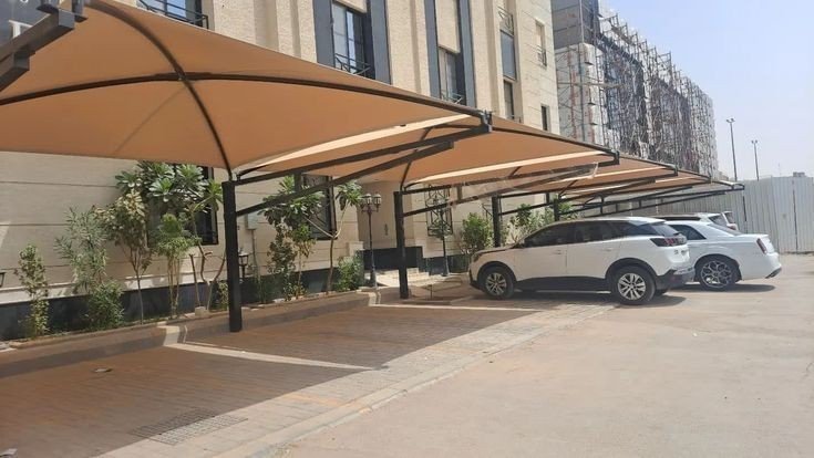 تصميم وتركيب مظلات سيارات حسب الطلب